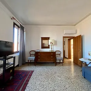  Appartement Calle San Giacomo